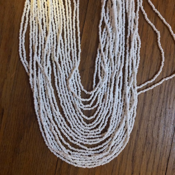 Anthropologie Beaded Necklace - Picture 4 of 4